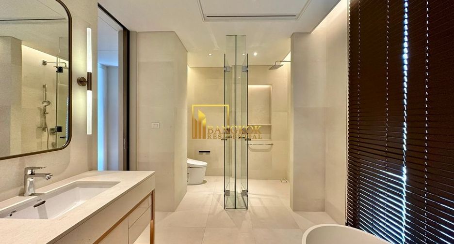 For rent そして for sale 2 ベッドルーム condo in Pathum Wan, Bangkok
