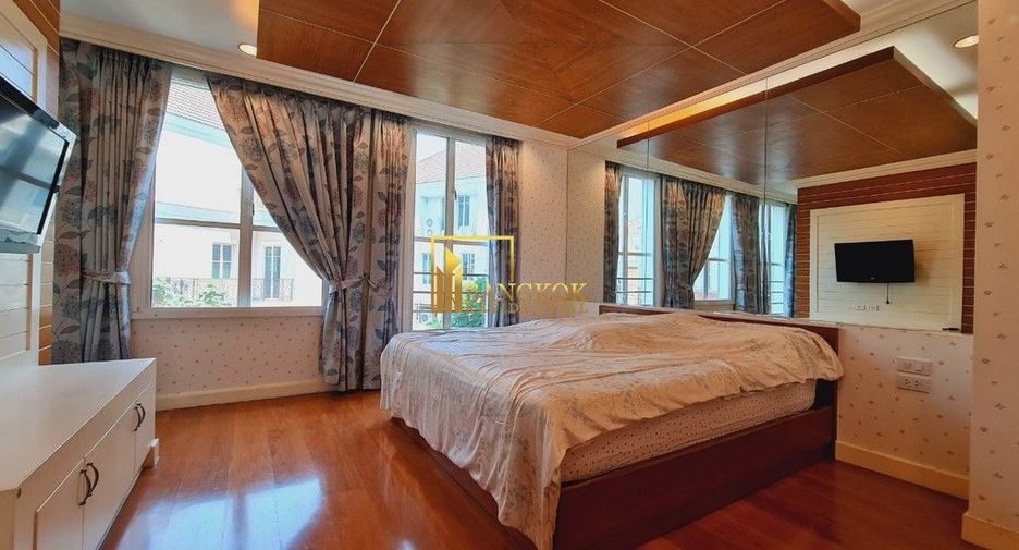 Reihenhaus zur Miete und zum Kauf mit 4 Zimmer in Watthana, Bangkok