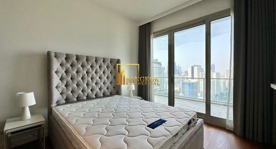 For rent and for sale 2 bedrooms condo in Pathum Wan, Bangkok