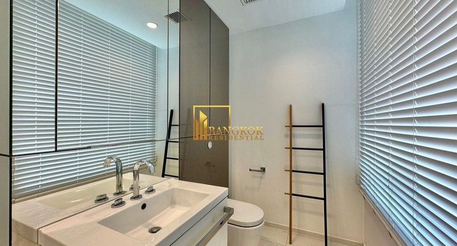For rent and for sale 2 bedrooms condo in Pathum Wan, Bangkok