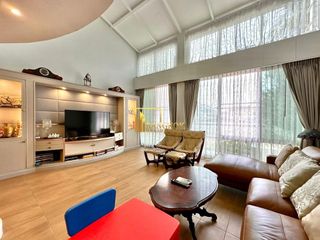 Reihenhaus zum Kauf mit 4 Zimmer in Yan Nawa, Bangkok