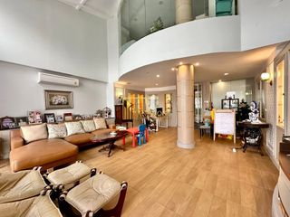 Reihenhaus zum Kauf mit 4 Zimmer in Yan Nawa, Bangkok