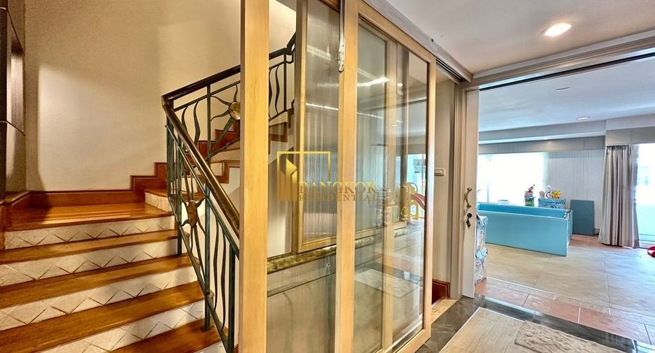Reihenhaus zum Kauf mit 4 Zimmer in Yan Nawa, Bangkok