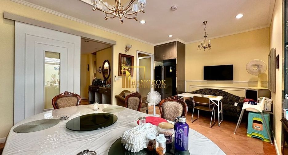 Reihenhaus zum Kauf mit 4 Zimmer in Yan Nawa, Bangkok