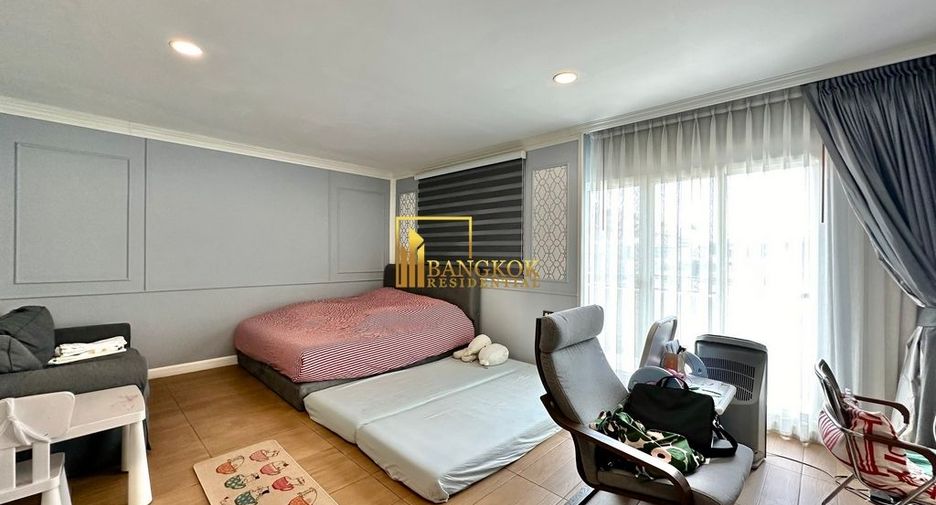 Reihenhaus zum Kauf mit 4 Zimmer in Yan Nawa, Bangkok