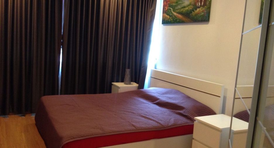 For rent and for sale 2 bedrooms condo in Huai Khwang, Bangkok