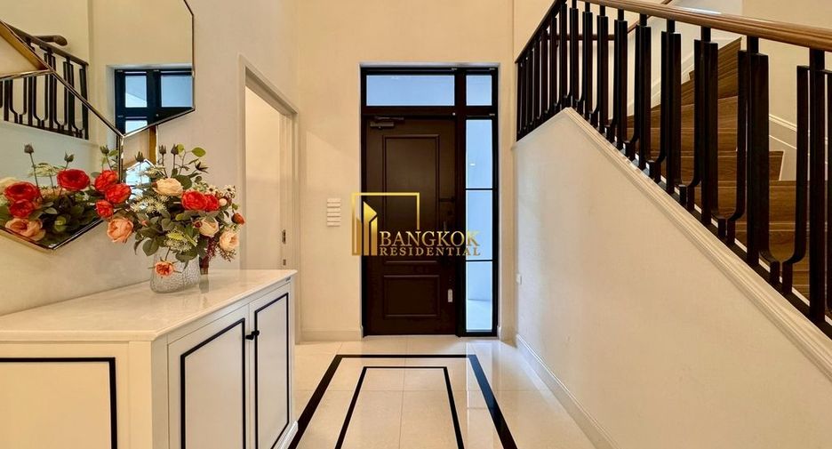 À vendre 4 chambres maison à Saphan Sung, Bangkok