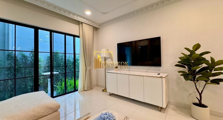 À vendre 4 chambres maison à Saphan Sung, Bangkok