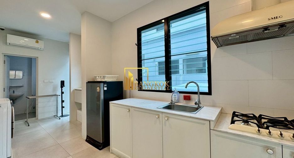 À vendre 4 chambres maison à Saphan Sung, Bangkok