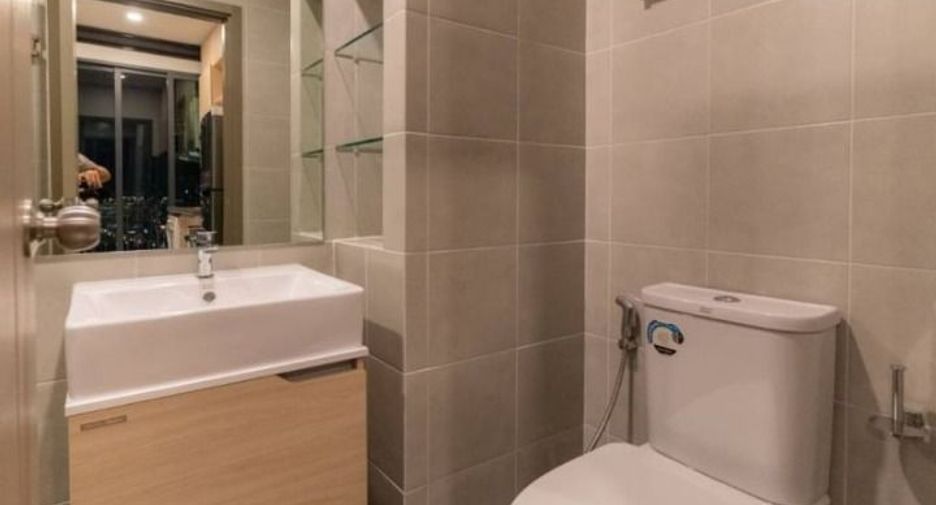 Condo en alquiler de 1 habitaciones en Bang Na, Bangkok
