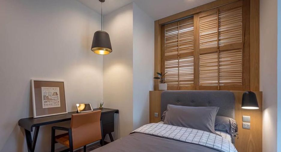 For rent 2 bedrooms condo in Phaya Thai, Bangkok