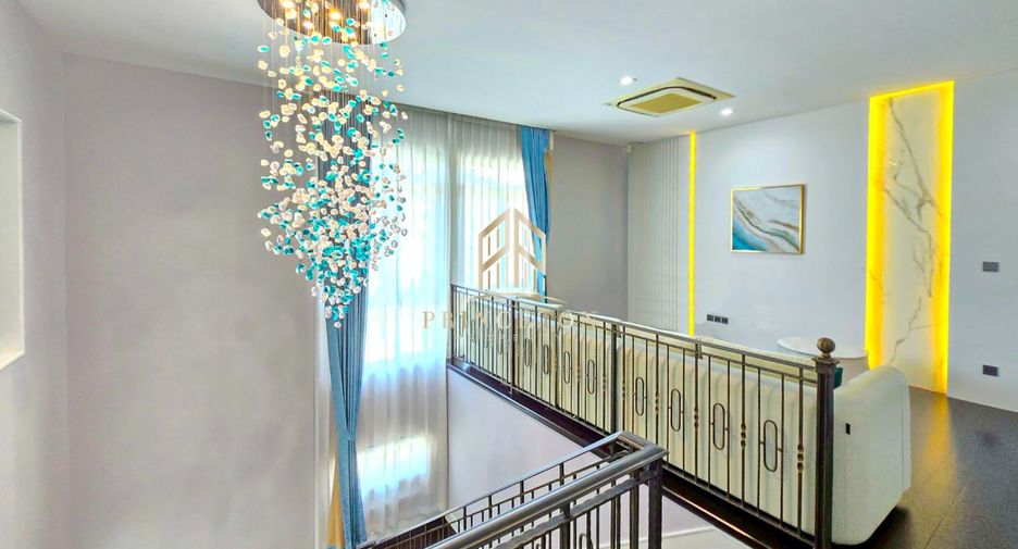 Casa en venta de 4 habitaciones en Bang Phli, Samut Prakan