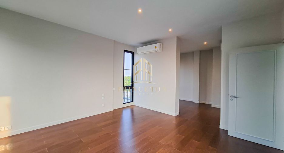 Casa en venta de 4 habitaciones en Saphan Sung, Bangkok