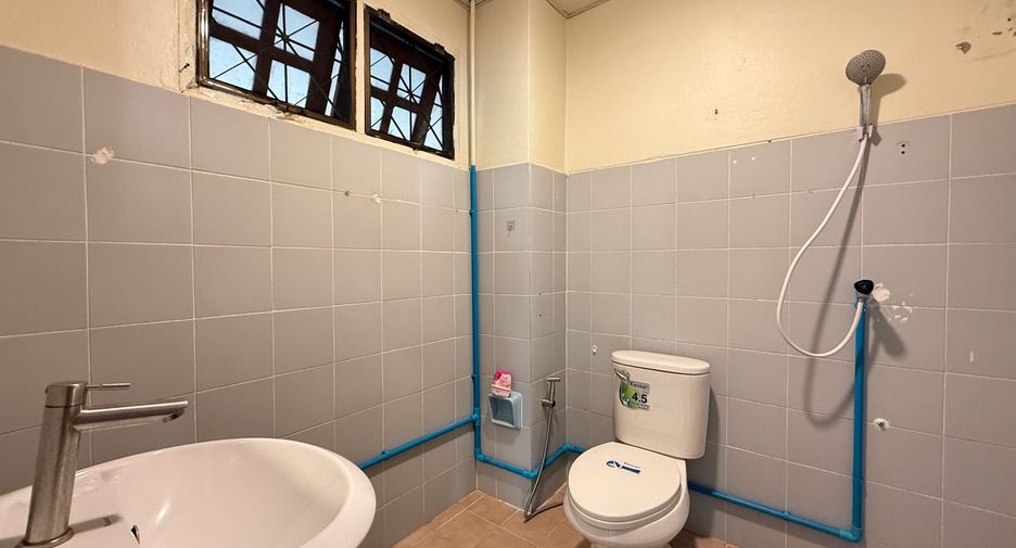 For rent 3 bedrooms house in San Sai, Chiang Mai