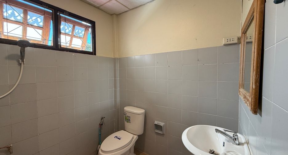 For rent 3 bedrooms house in San Sai, Chiang Mai
