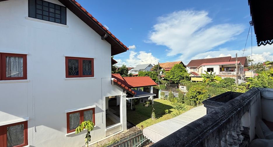 For rent 3 bedrooms house in San Sai, Chiang Mai
