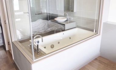 Аренда и продажа 2 спальни кондо в Ратчатхещи, Бангкок