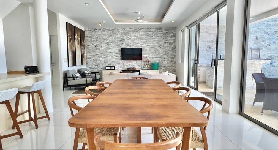 For sale 4 bedrooms villa in Ko Samui, Surat Thani
