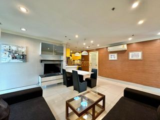 Condo en alquiler y en venta de 3 habitaciones en Watthana, Bangkok