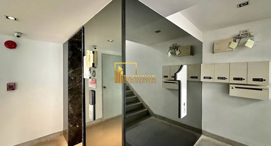 À louer et à vendre 2 chambres condo à Yan Nawa, Bangkok