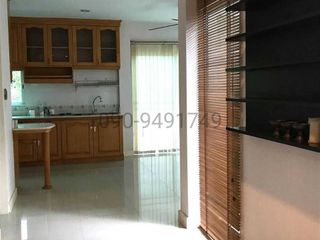 Haus zur Miete mit 3 Zimmer in Chom Thong, Bangkok