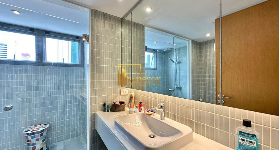 For sale 3 ベッドルーム condo in Sathon, Bangkok