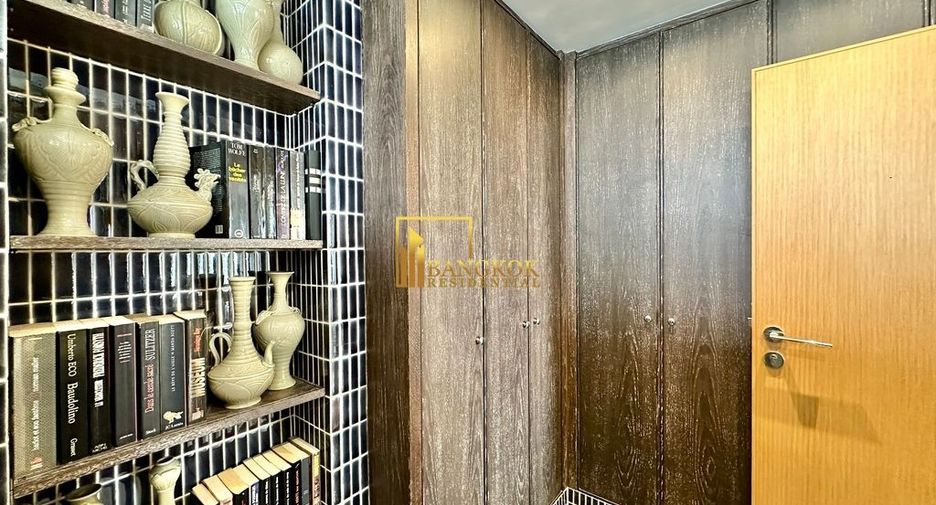 For sale 3 ベッドルーム condo in Sathon, Bangkok