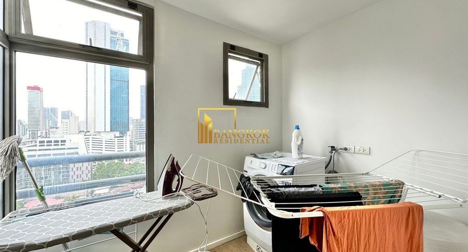 For sale 3 ベッドルーム condo in Sathon, Bangkok