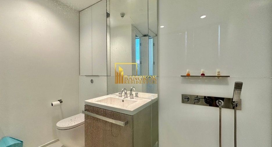 For rent and for sale 2 bedrooms condo in Pathum Wan, Bangkok