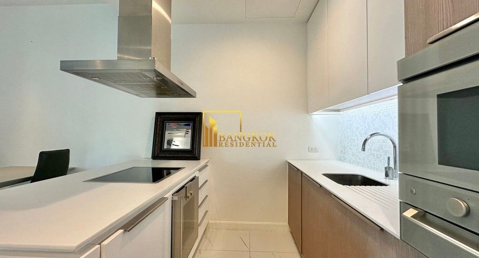 For rent and for sale 2 bedrooms condo in Pathum Wan, Bangkok