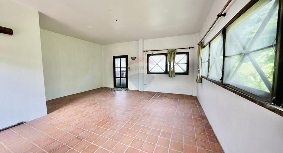 For sale 12 bedrooms retail Space in Ko Samui, Surat Thani