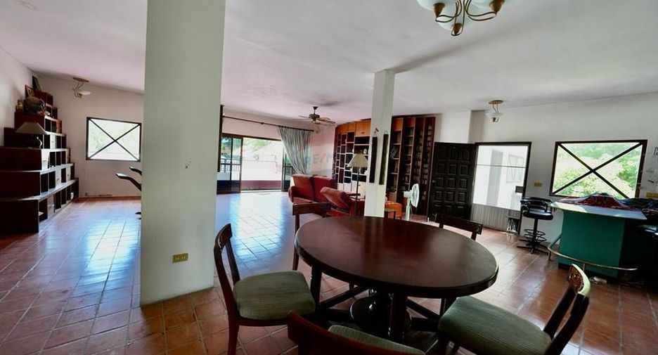 For sale 12 bedrooms retail Space in Ko Samui, Surat Thani