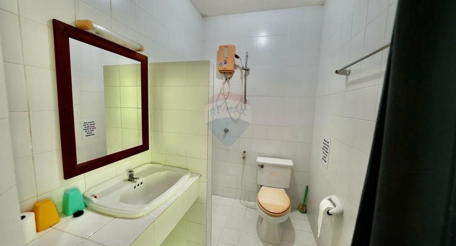 For sale 12 bedrooms retail Space in Ko Samui, Surat Thani