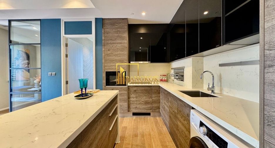 For rent and for sale 2 bedrooms condo in Pathum Wan, Bangkok
