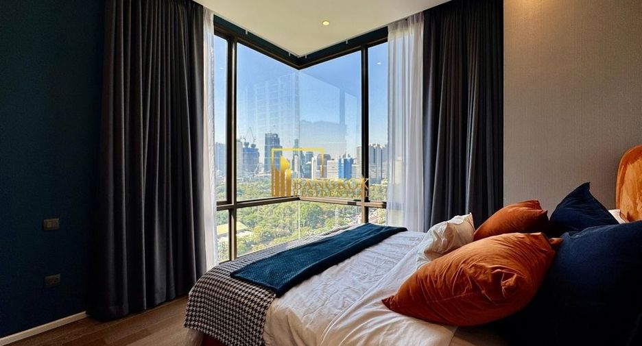 For rent and for sale 2 bedrooms condo in Pathum Wan, Bangkok