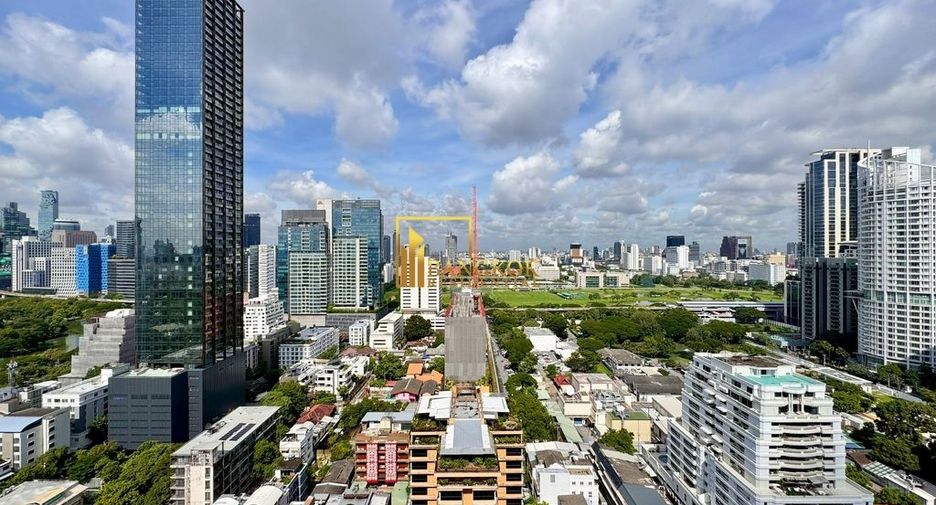 For rent and for sale 2 bedrooms condo in Pathum Wan, Bangkok