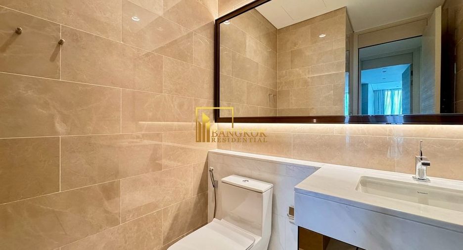 For rent and for sale 2 bedrooms condo in Pathum Wan, Bangkok
