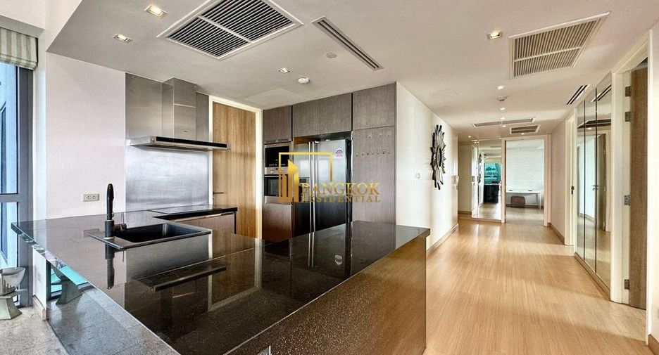 For rent and for sale 3 bedrooms condo in Yan Nawa, Bangkok