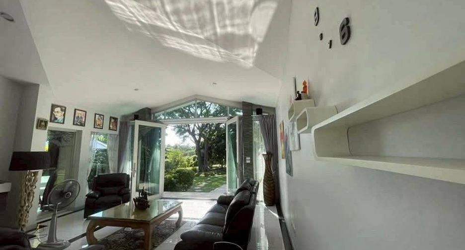 For rent 6 bedrooms house in Hang Dong, Chiang Mai