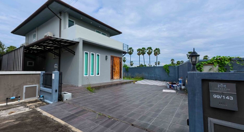 Haus zum Kauf mit 3 Zimmer in Sam Khok, Pathum Thani