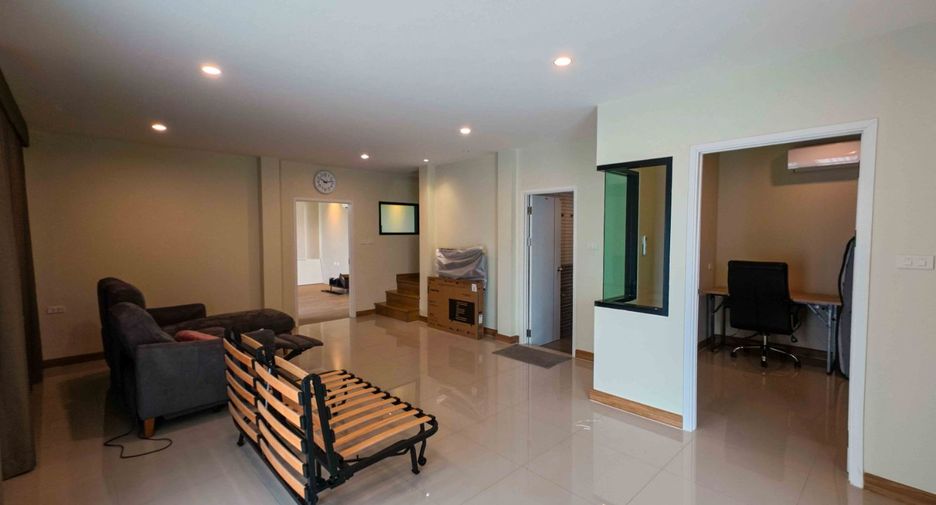 Haus zum Kauf mit 3 Zimmer in Sam Khok, Pathum Thani