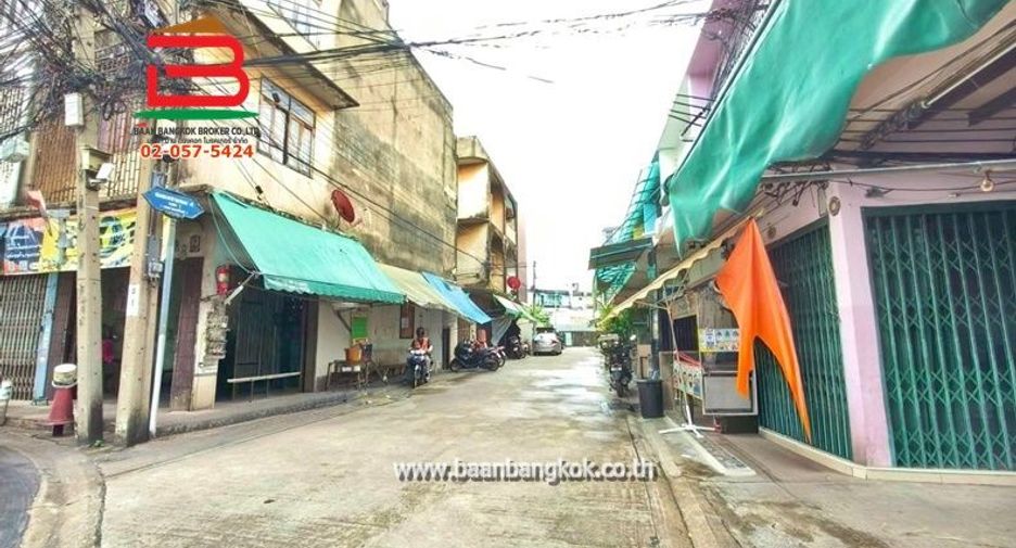 For sale 1 bed retail Space in Bangkok Yai, Bangkok