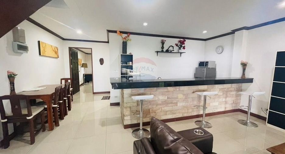 For sale 7 bedrooms retail Space in Ko Samui, Surat Thani