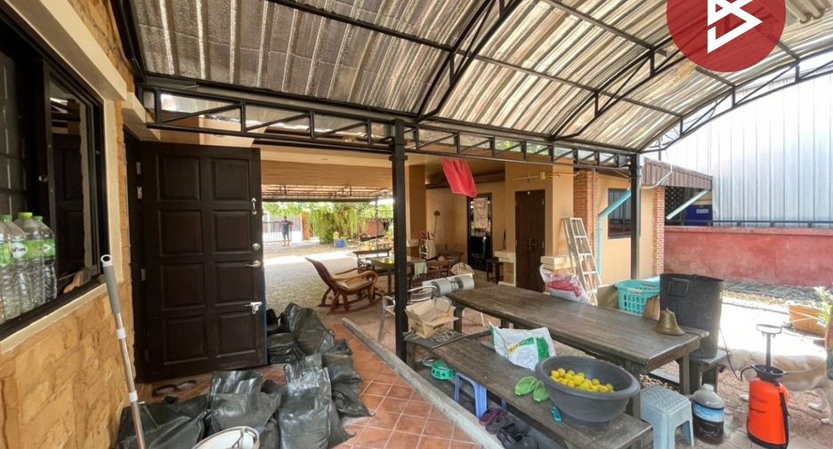 出售 5 卧室 联排别墅 在 Mueang Rayong, Rayong