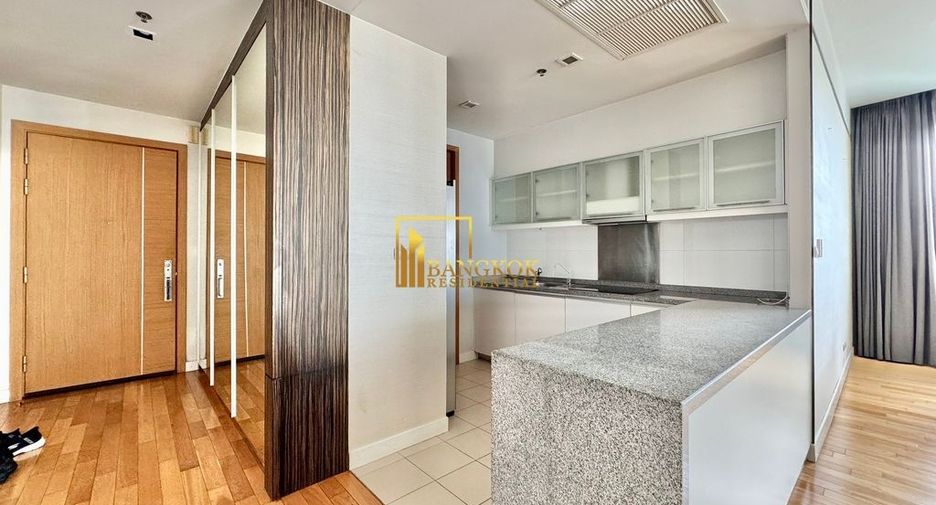Wohnung zur Miete und zum Kauf mit 3 Zimmer in Khlong Toei, Bangkok
