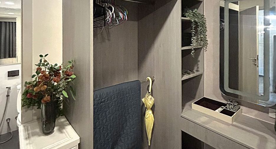 À vendre 1 chambre condo à Phra Khanong, Bangkok