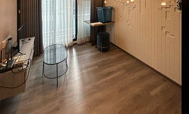 For sale 1 Beds condo in Phra Khanong, Bangkok