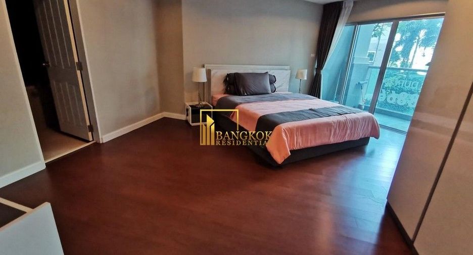 For rent and for sale 5 bedrooms condo in Huai Khwang, Bangkok