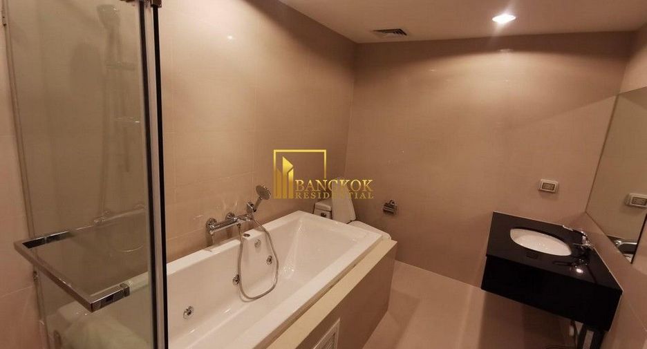 For rent and for sale 5 bedrooms condo in Huai Khwang, Bangkok