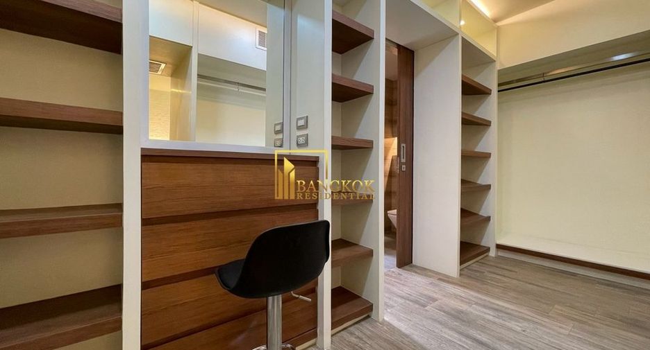 For rent そして for sale 3 ベッドルーム condo in Watthana, Bangkok